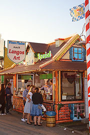 Wiesn Fladen nach Langos-Art auf dem Oktoberfest 2017 (Stefan Schneller)